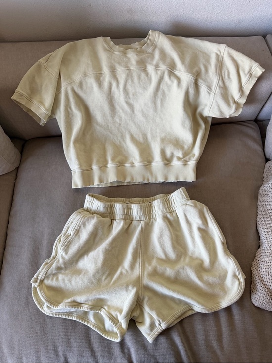 Madewell Other - Madewell Pale Yellow Lounge Sweatshorts with Drawstring